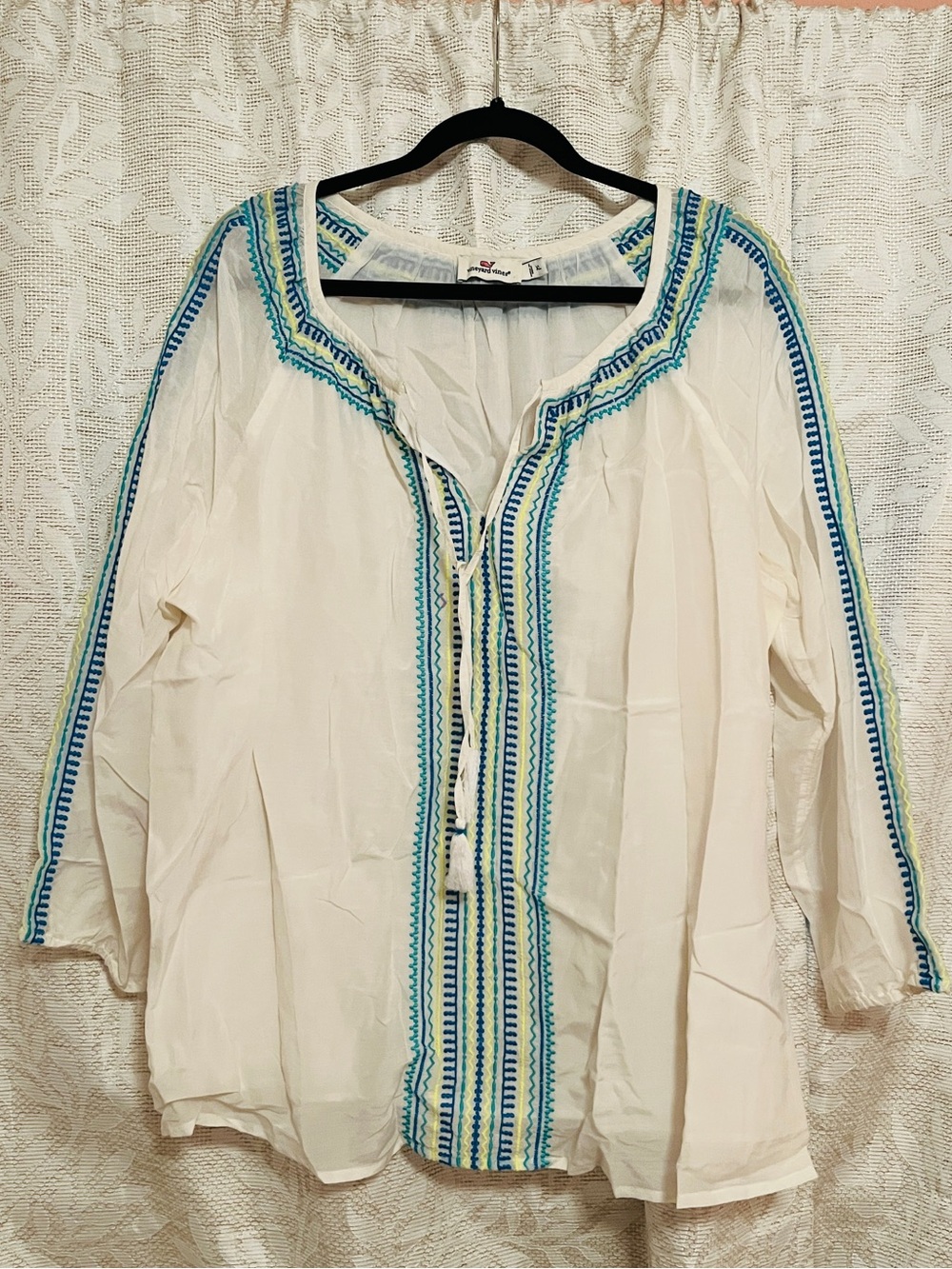 Vineyard Vines White Tunic with Blue & Teal Embroidery